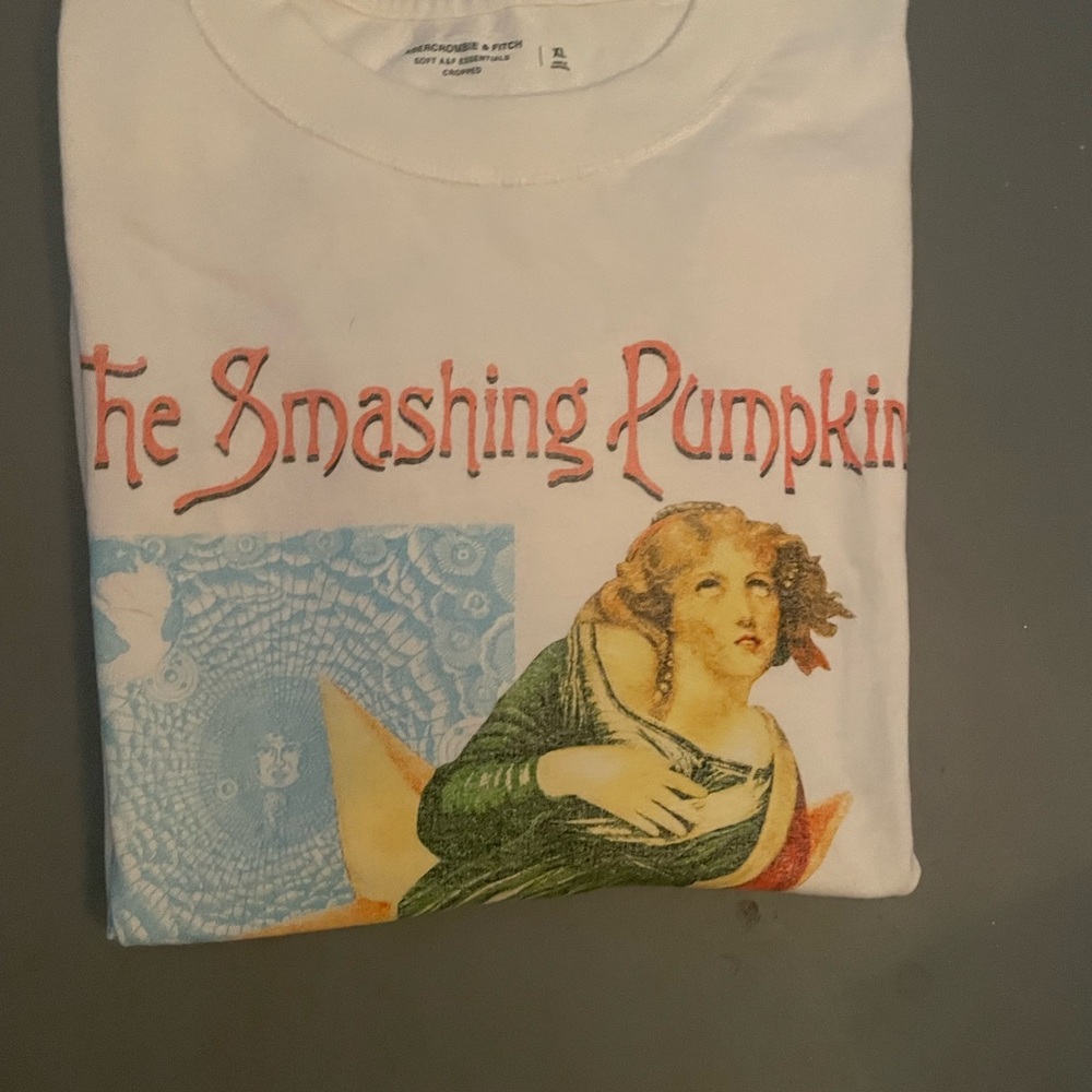 Abercrombie & Fitch White Smashing Pumpkins Graphic Tee